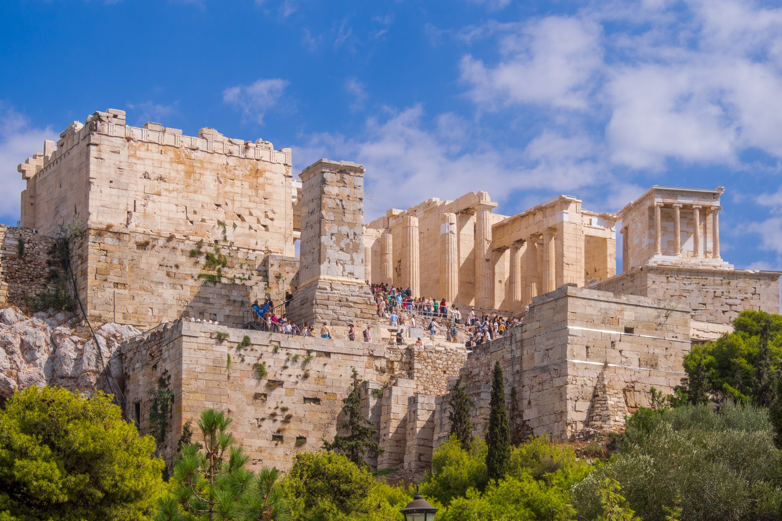 Die Propyläen gelten als eines der Highlights der Akropolis