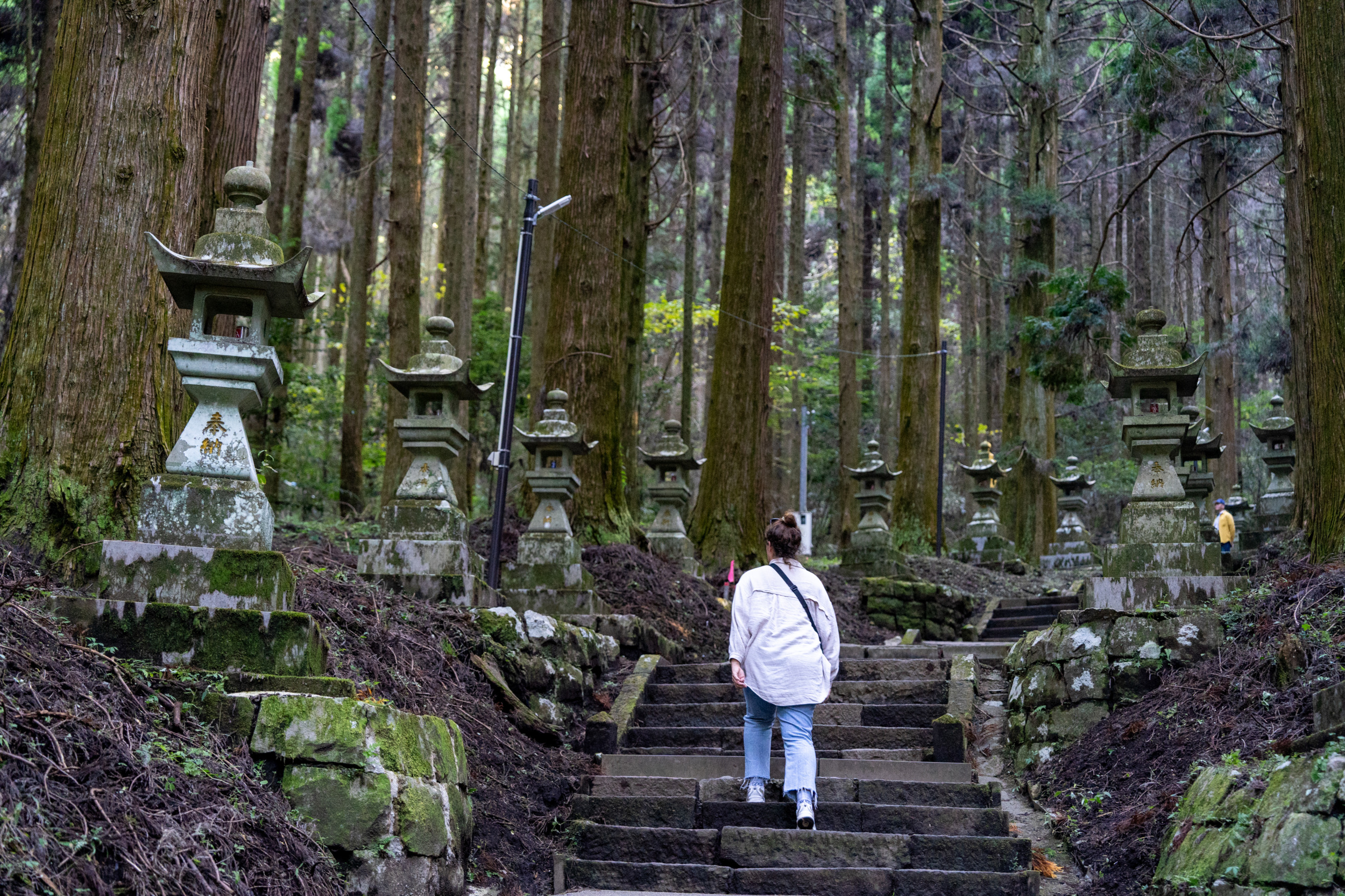 Kamishikimi Kumanoismasu Schrein, Kyushu, Japan